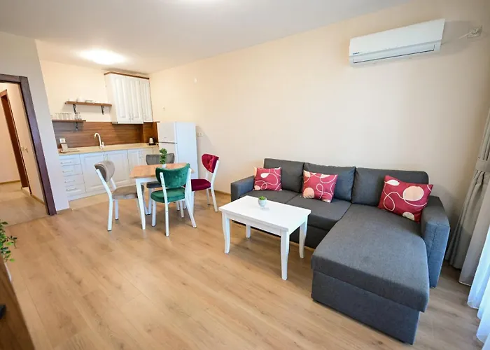 Kristin Palace Obzor