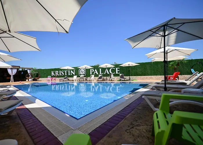Aparthotel Kristin Palace 4*