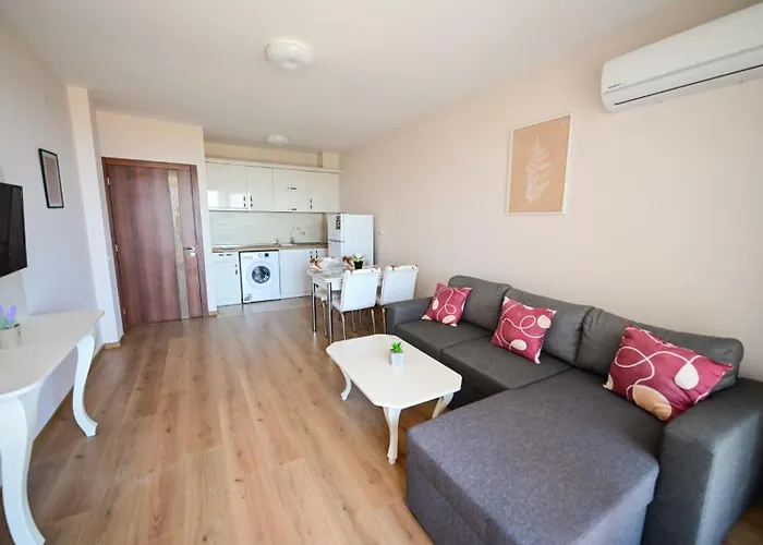 Kristin Palace Aparthotel Obzor